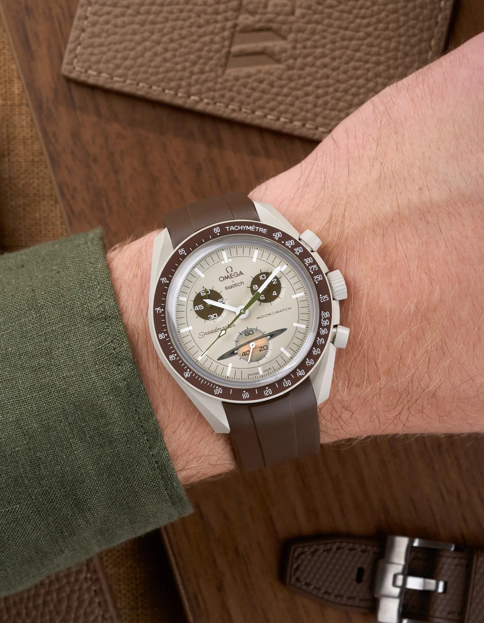 Curved Rubber Strap - Brown - OM Luxury