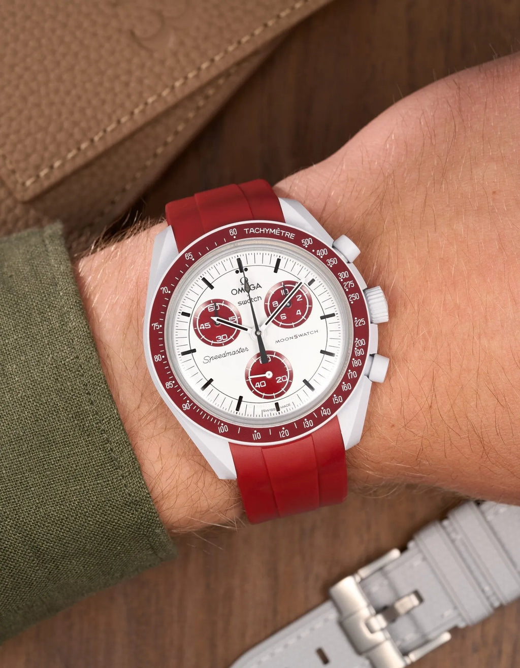 Curved Rubber Strap - Burgundy - OM Luxury