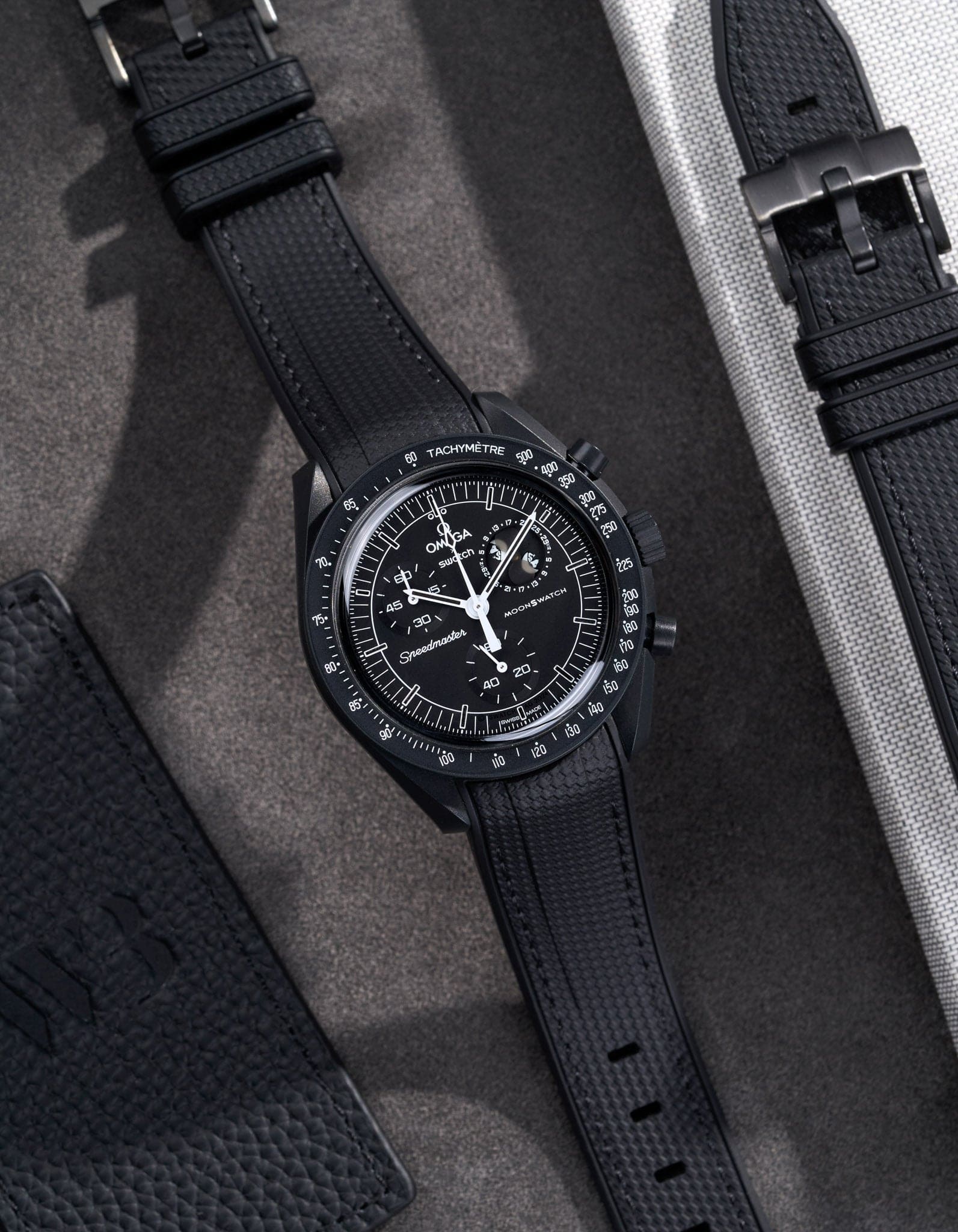 MoonSwatch Mission to The Moonphase - New Moon (Rubber Strap) - OM Luxury